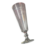Superb and relatively rare 28.5cm conscript glass - could be used as a vase