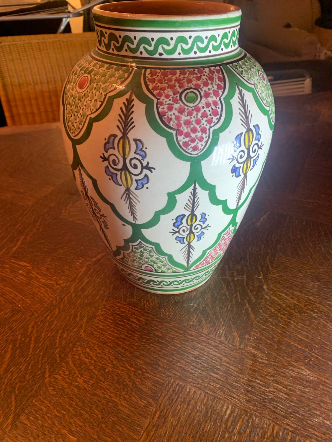 Vase en céramique marocain peint à la main