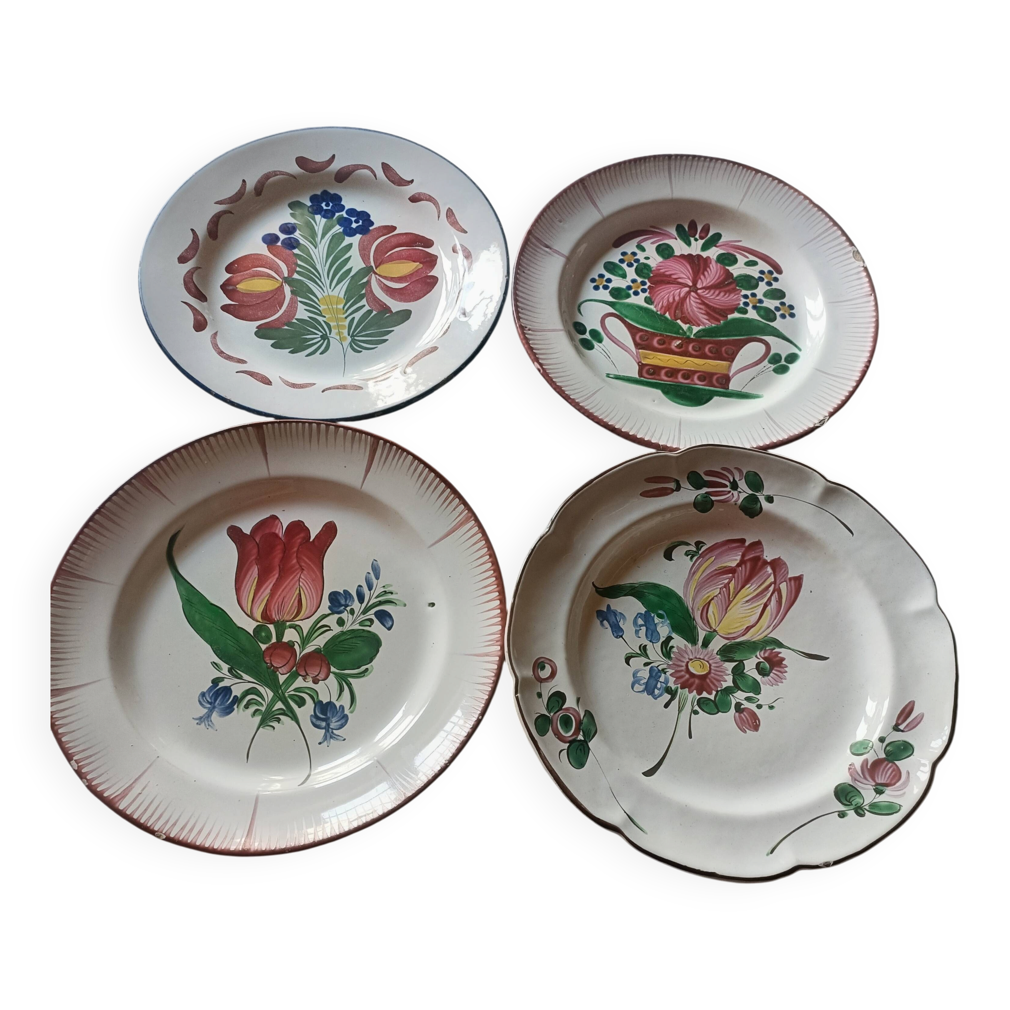 Set of 4 19th-century earthenware plates.