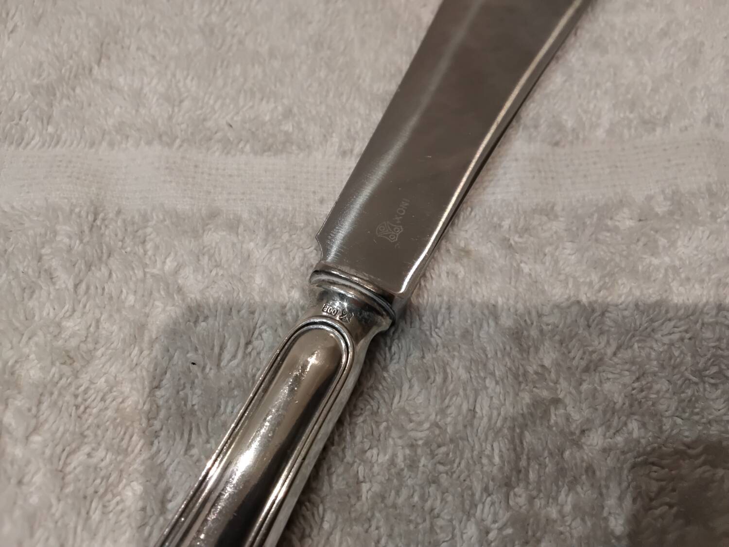 Couteau de service pour gateau manche argent 800 suisse Jezler filet