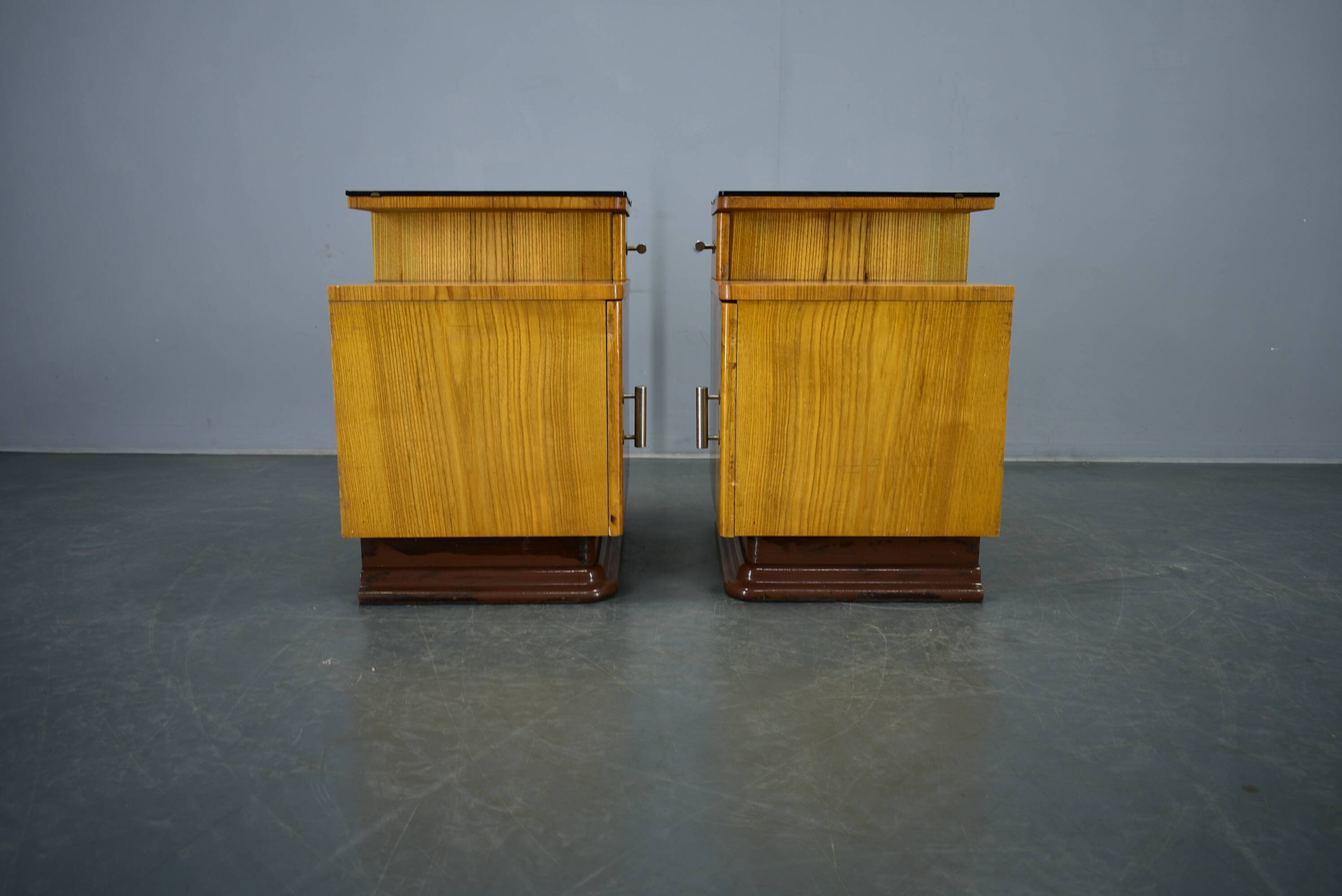 1942s set of bedside tables by Jindrich Halabala, Czechoslovakia