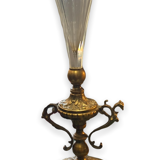 Paire de vasse cornet en bronze et cristal