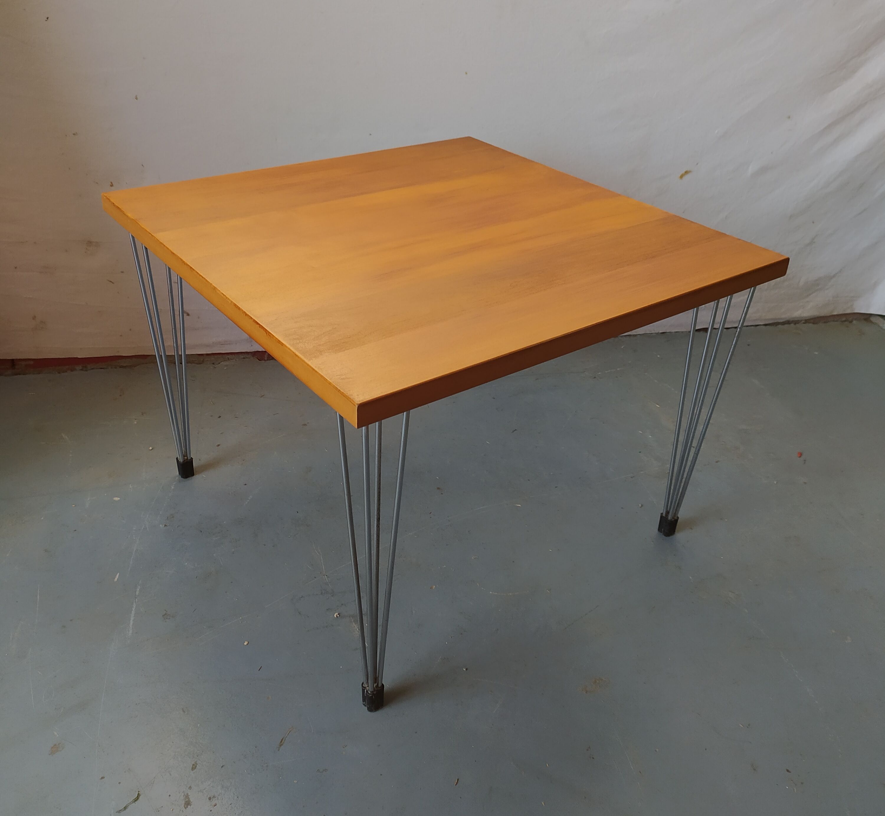 Scandinavian coffee table eiffel feet