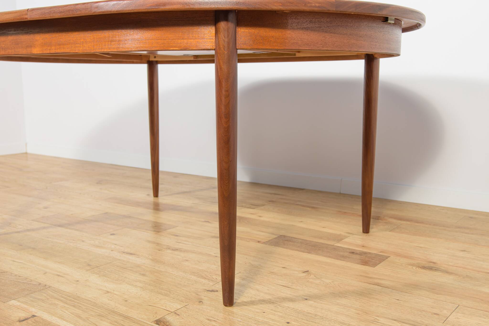 Mid-century teak modern oval dining table from G-Plan, United Kingdom, 1960s