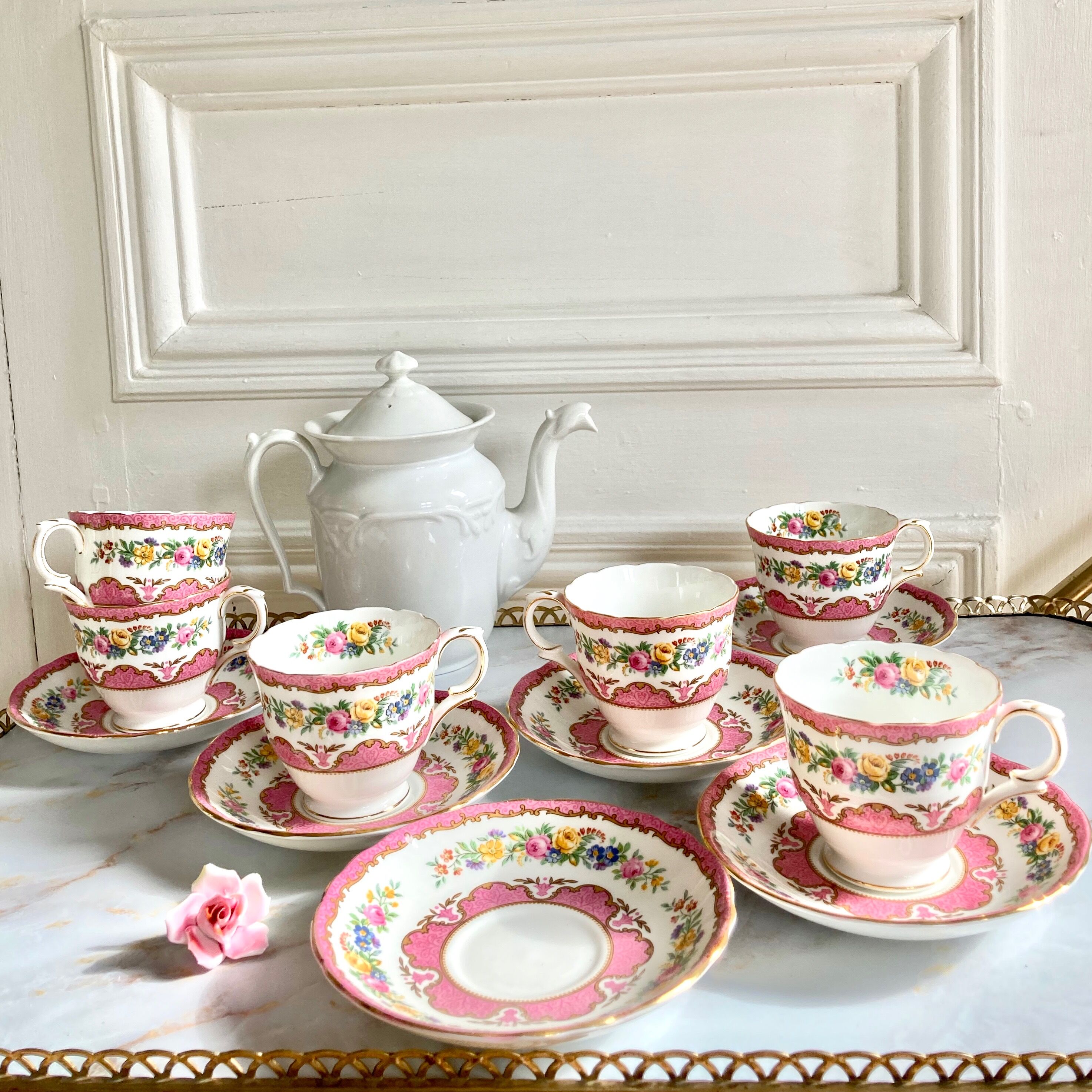 10 English tea cups «Crown» Staffordshire
