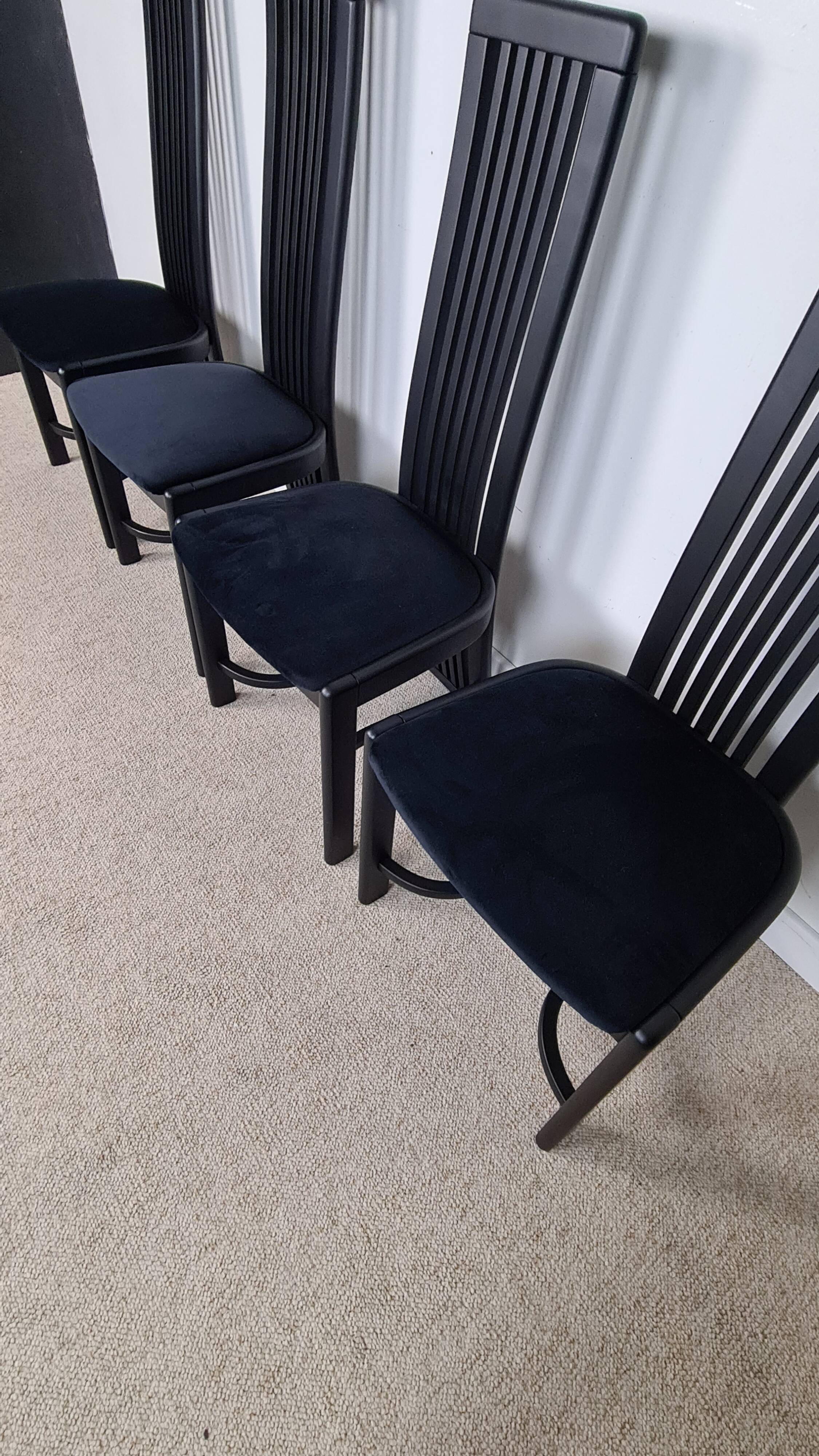 Set of four high "Slat back" chairs - Italian design 1980s