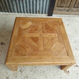 Square coffee table with a drawer in cherry wood.