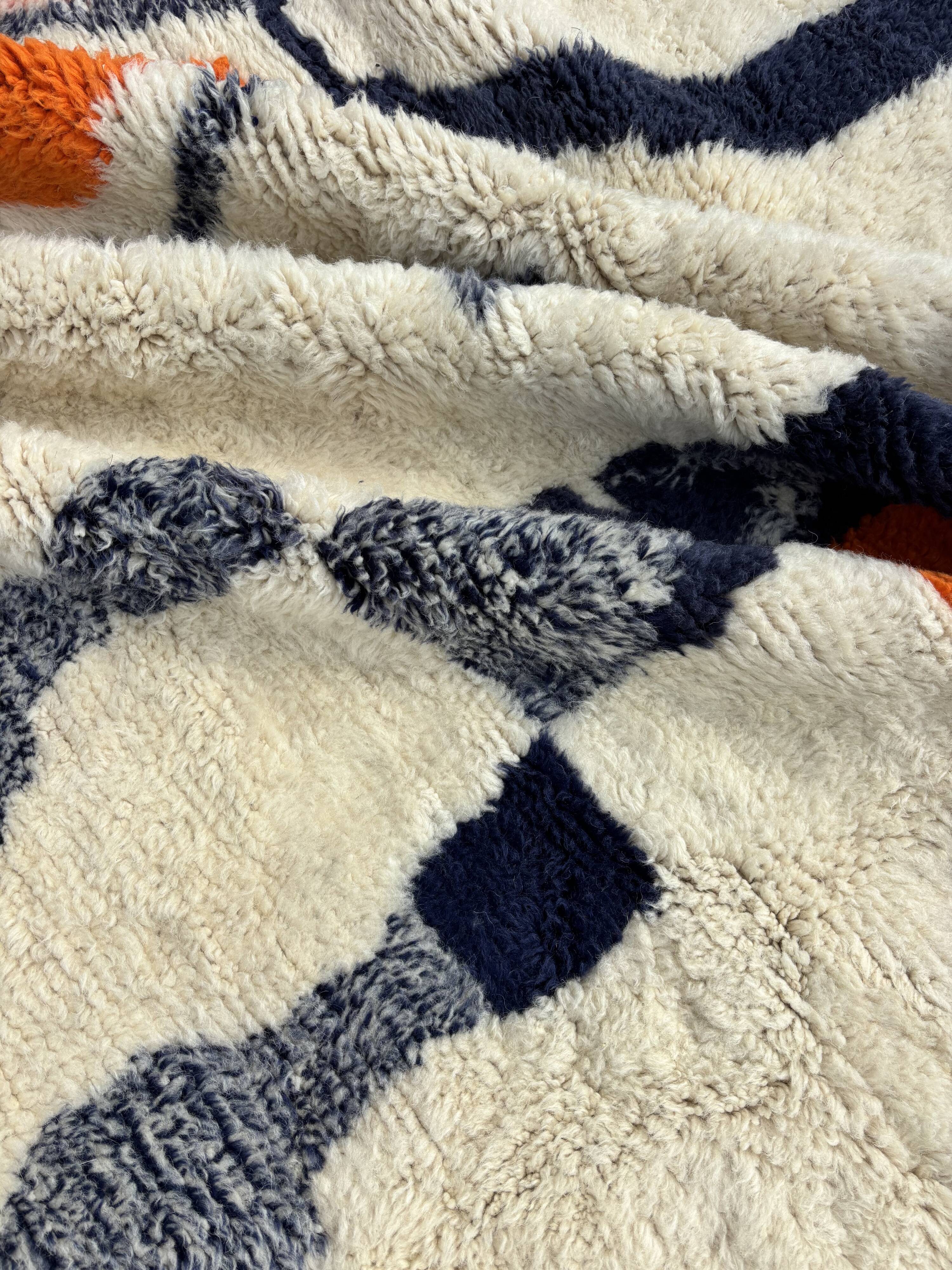 Beni M'rirt Berber rug 250 × 250 cm – Natural wool – Handmade in Morocco