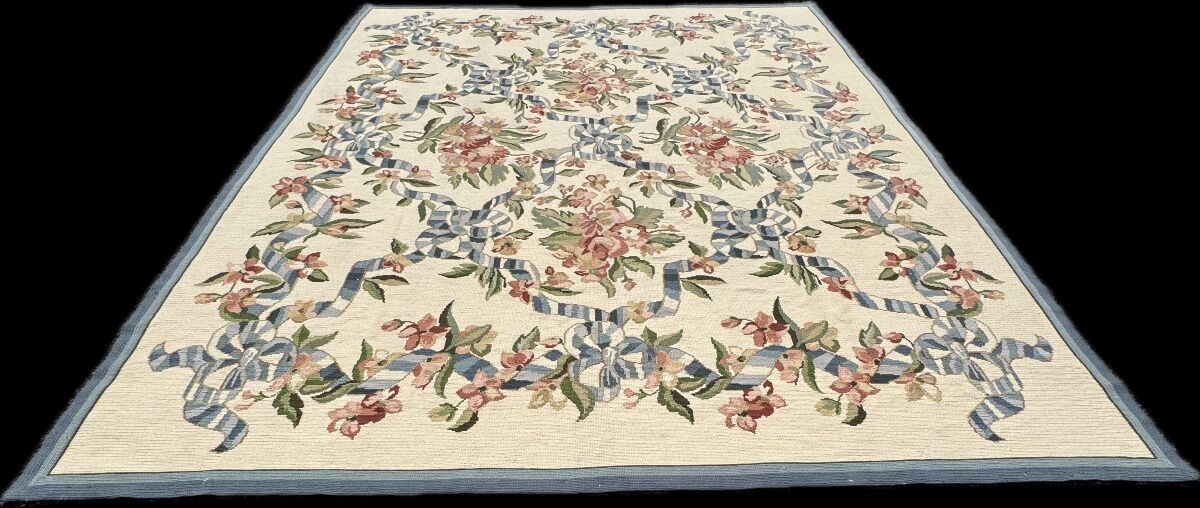 French carpet in petit point 374x320 cm