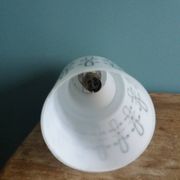 Suspension lampe abat jour verre motif arabesque