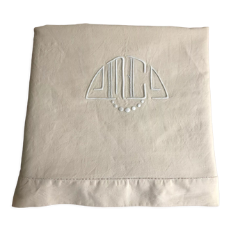 Drap ancien métis avec monogramme MC