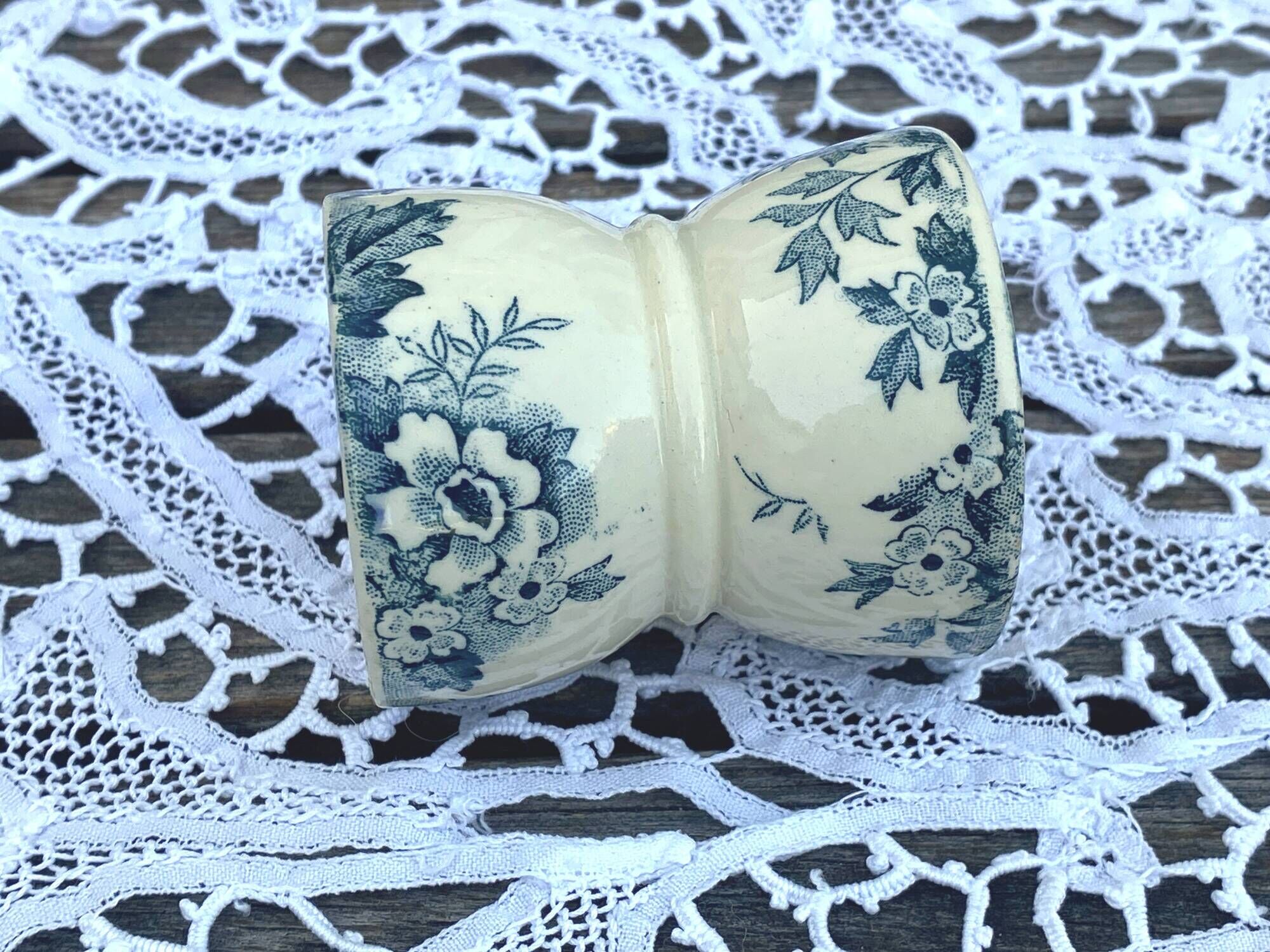 Antique Diabolo egg cup in Saint Amand earthenware - Marie Louise