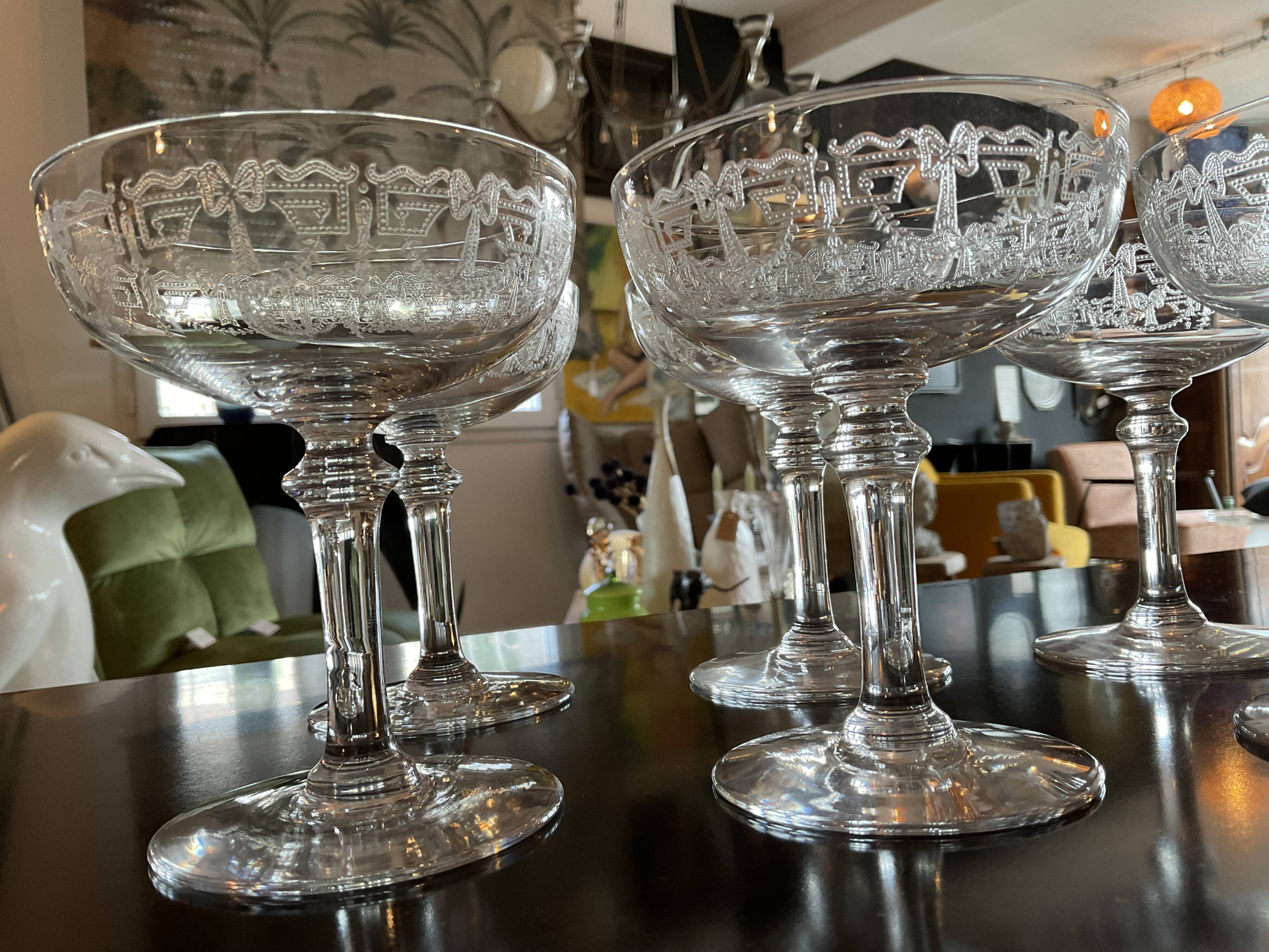 6 champagne glasses. Saint Louis crystal.