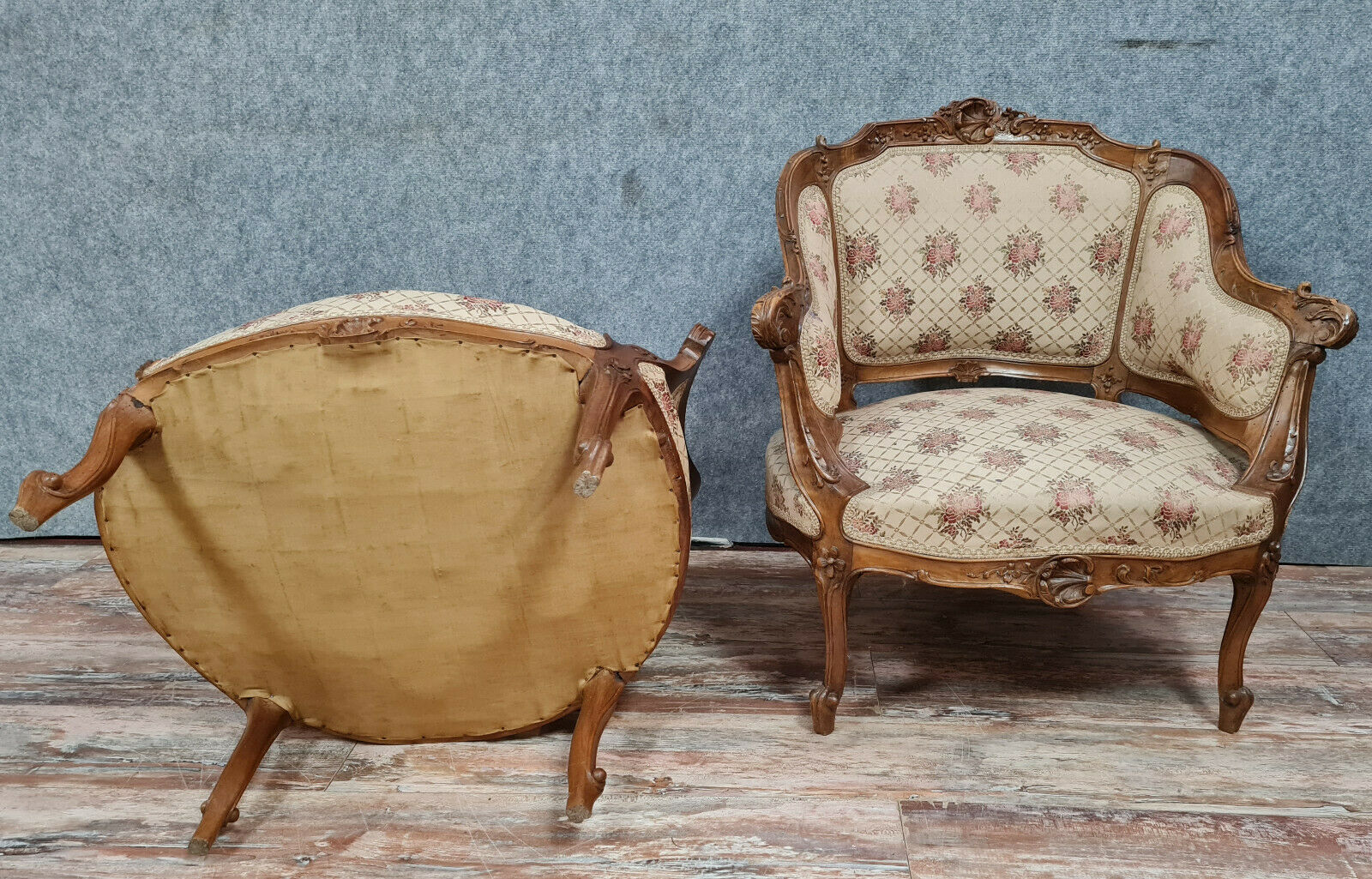 Pair of chairs cabriolets Louis XV rockery walnut rockery