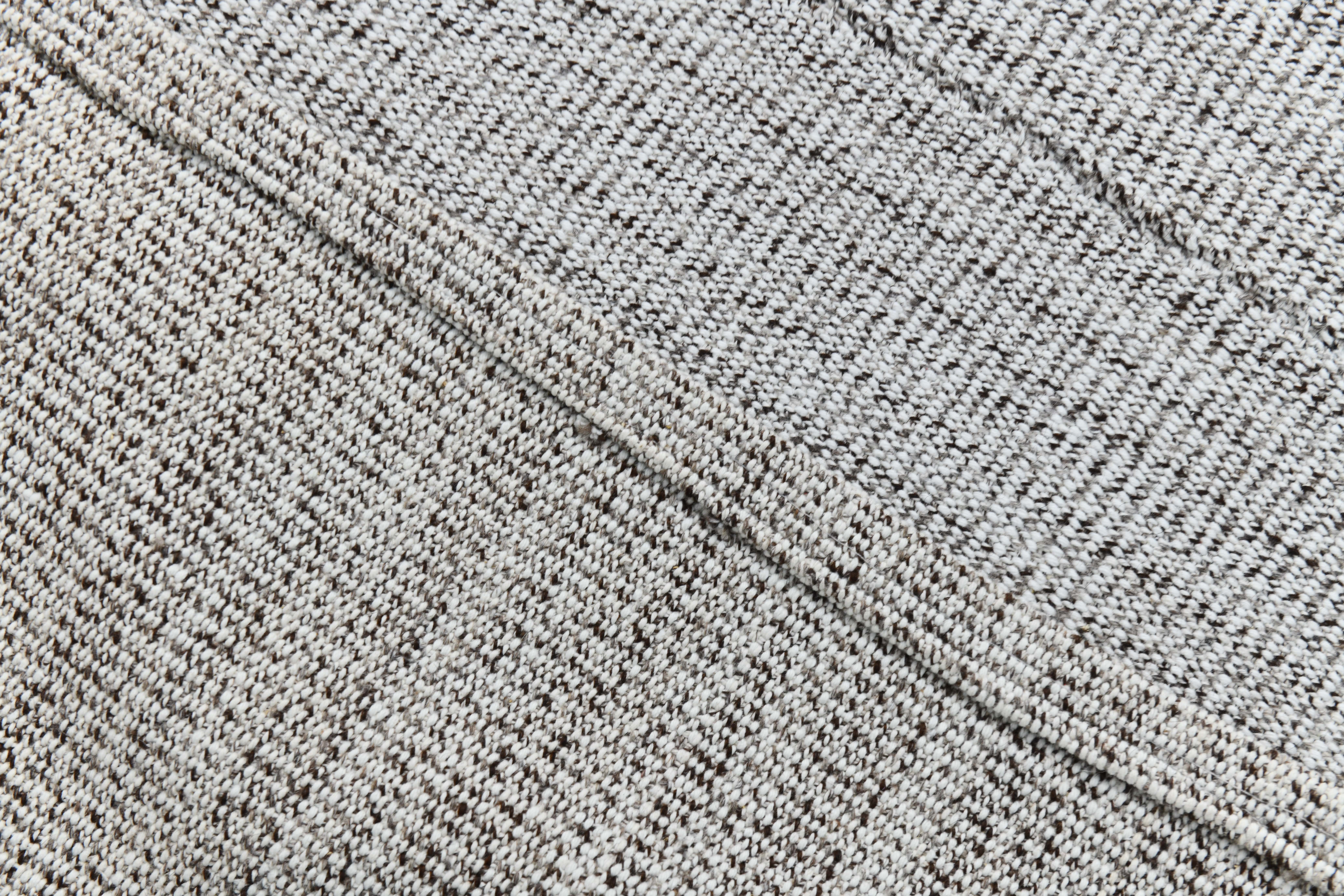 Handmade solid vintage rug 312x386cm