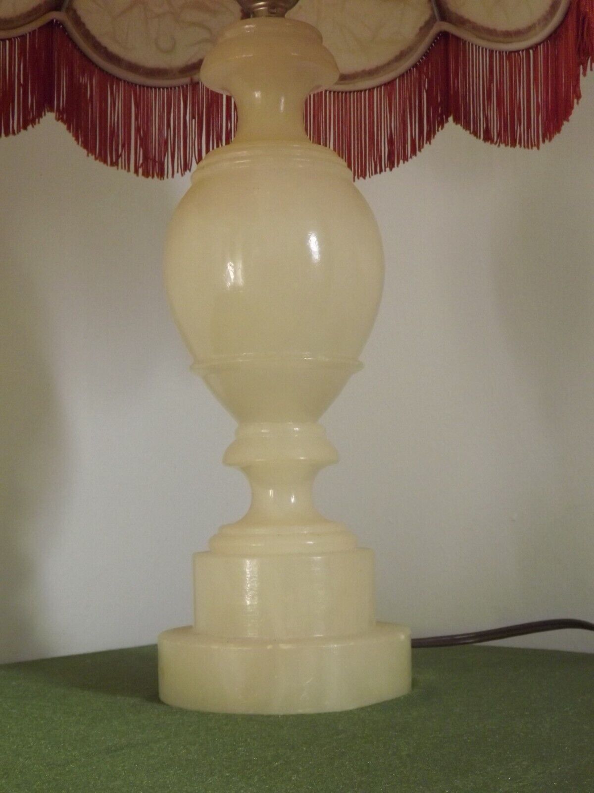 French vintage round marble table lamp with hide skin decorative shade