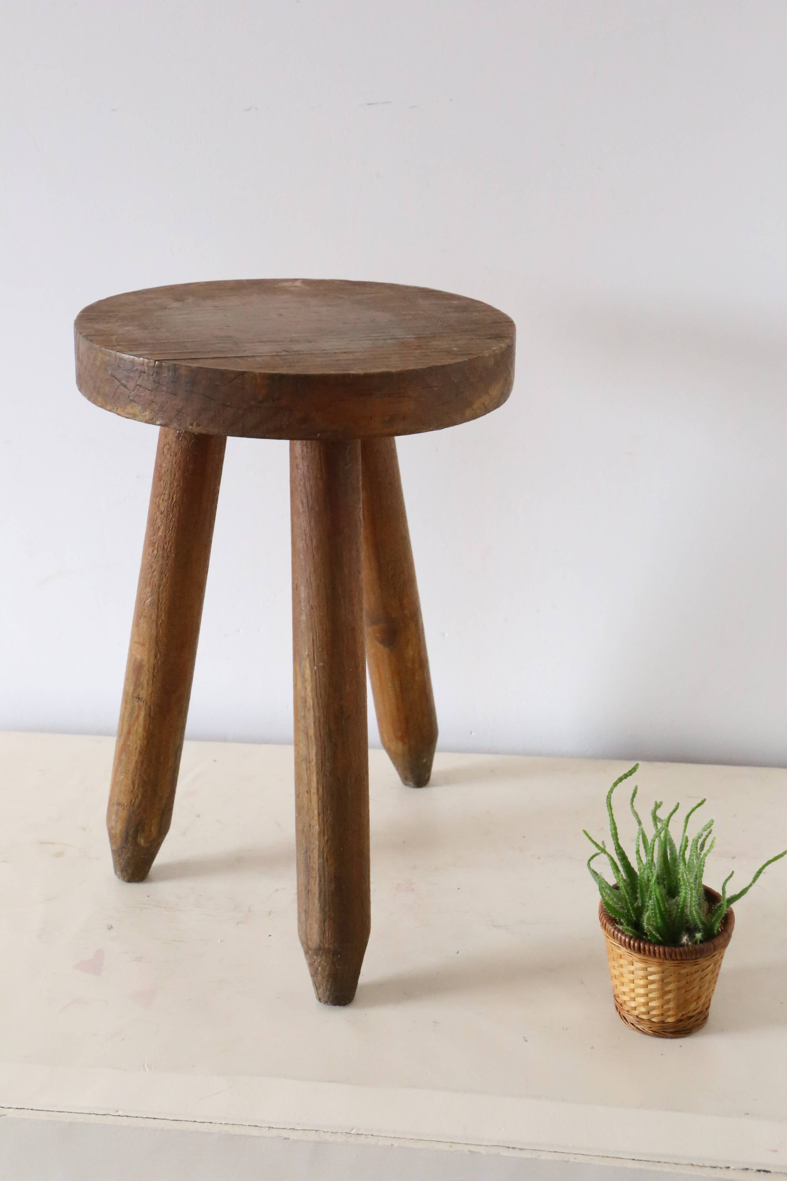 Farm tripod stool, rustic, vintage