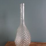 Glass bottle carafe with pineapple diamond tip decoration