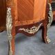 Bibliothèque de style Louis XV