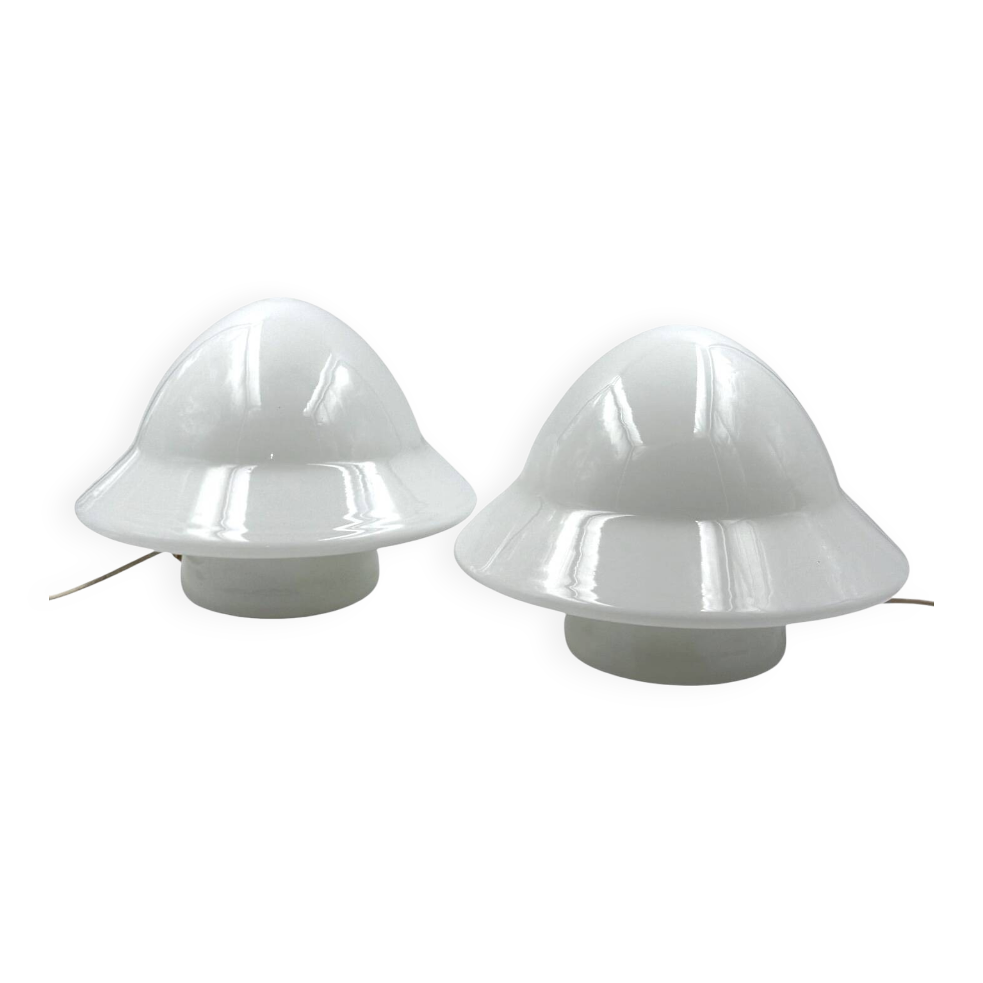 Space age Set of 2 opaline glass table Lamps, Italy 1970s