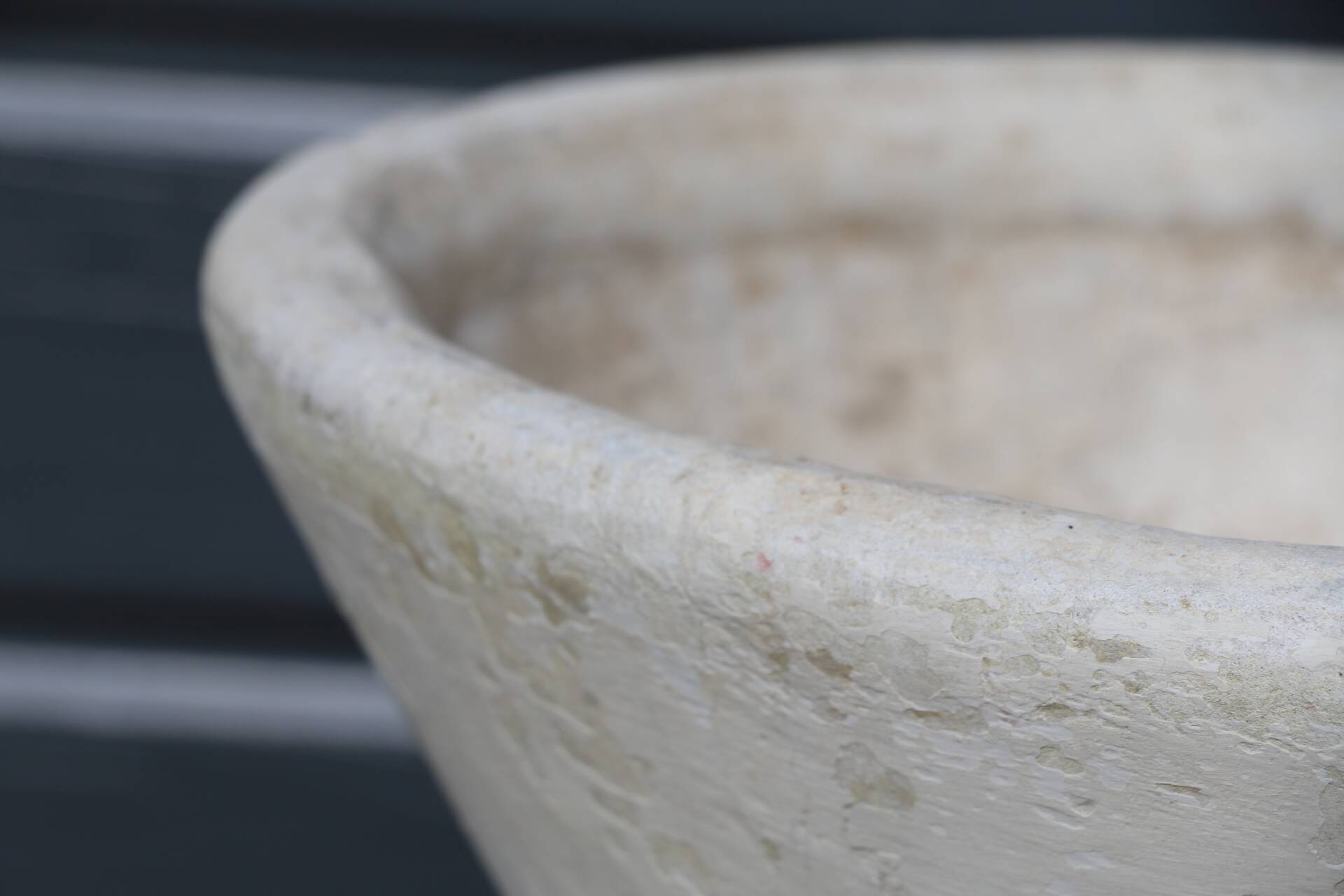 Anto Bee style Planter 1960