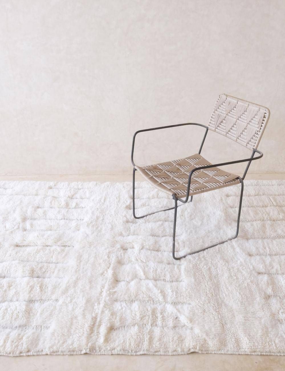 White Beni Mrirt Rug - 262 x 151 cm