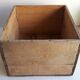 Caisse bois transport ancienne vin Henri Maire