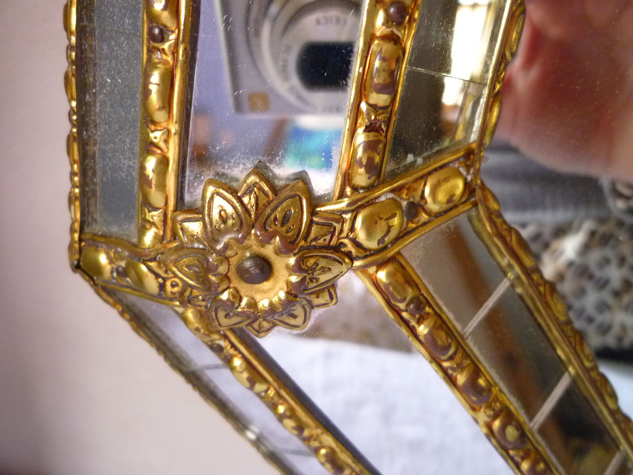 Octagonal mirror with facets  81x60cm