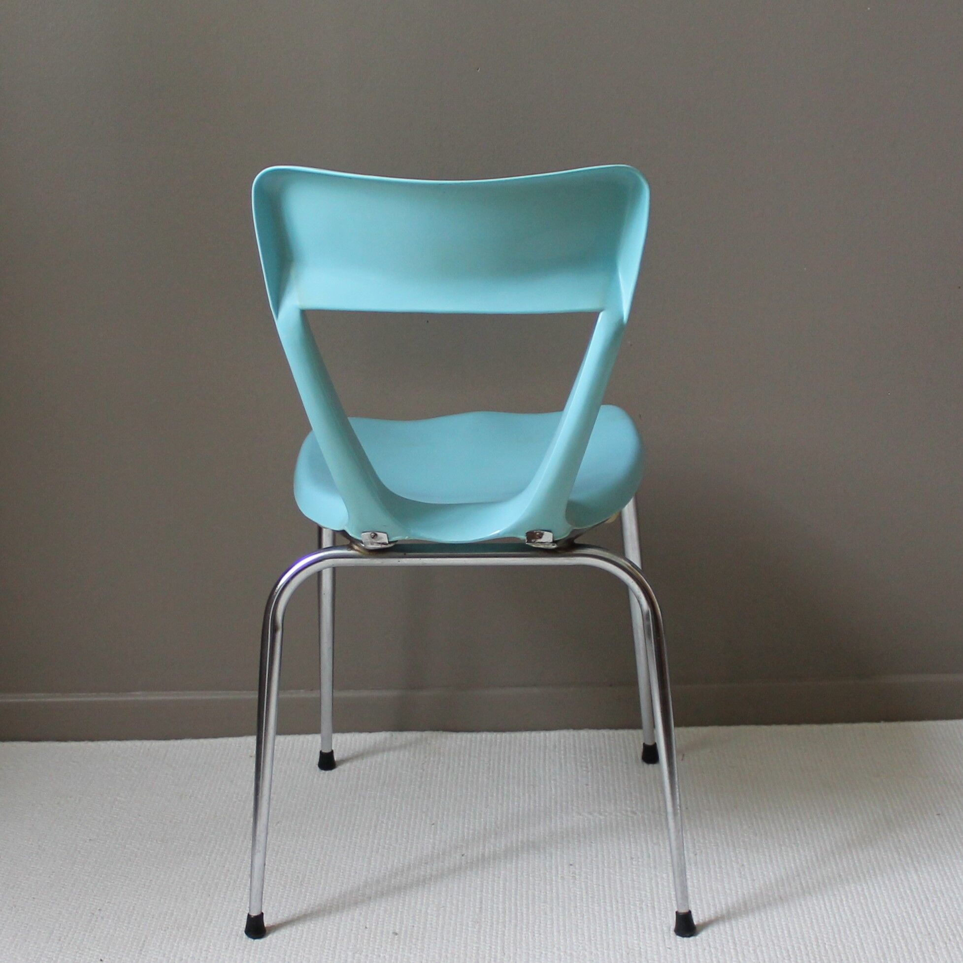Chaise vintage 'gilac'