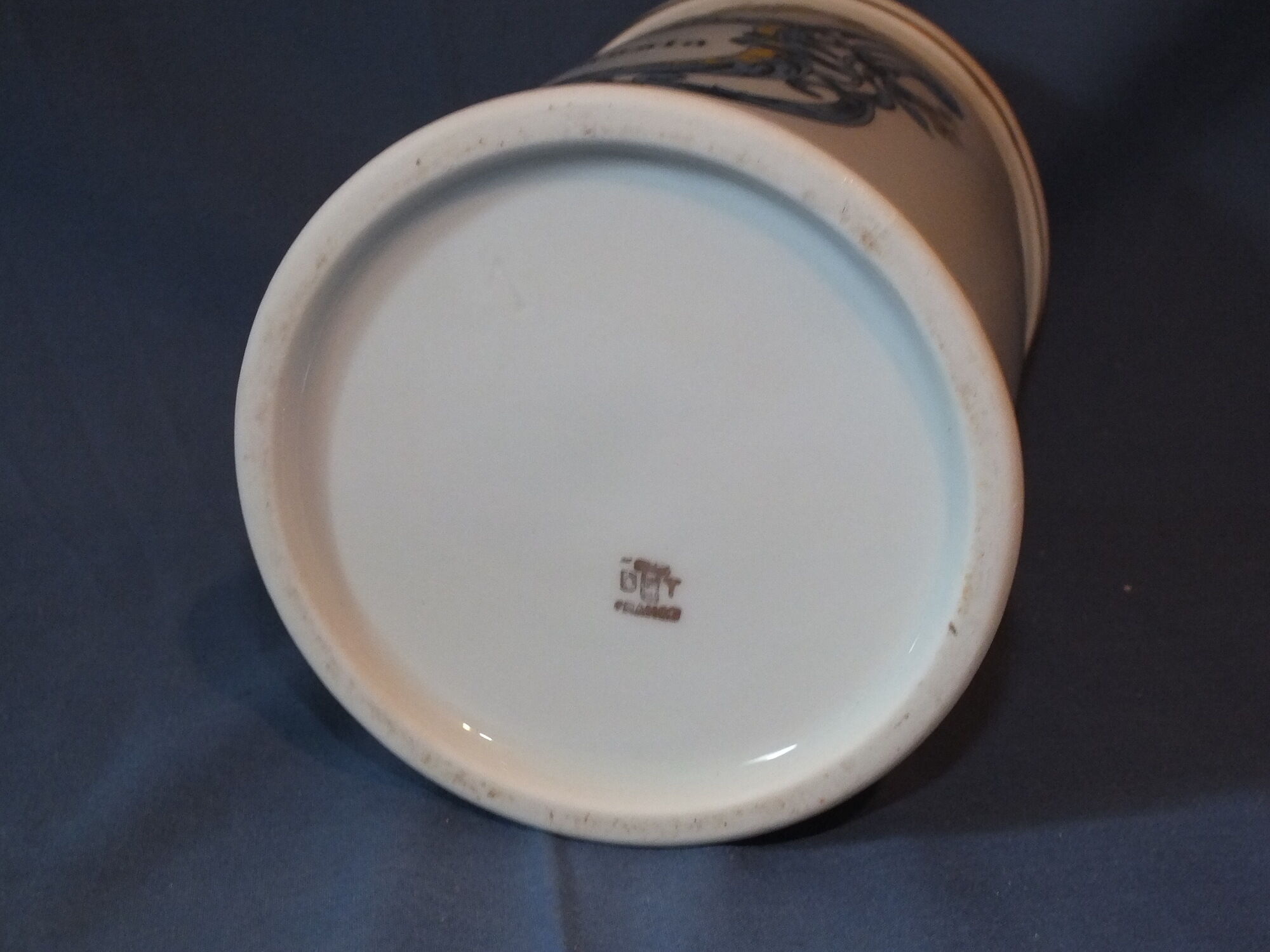 Pharmacy pot, porcelain apothecary Pulpa Cassia