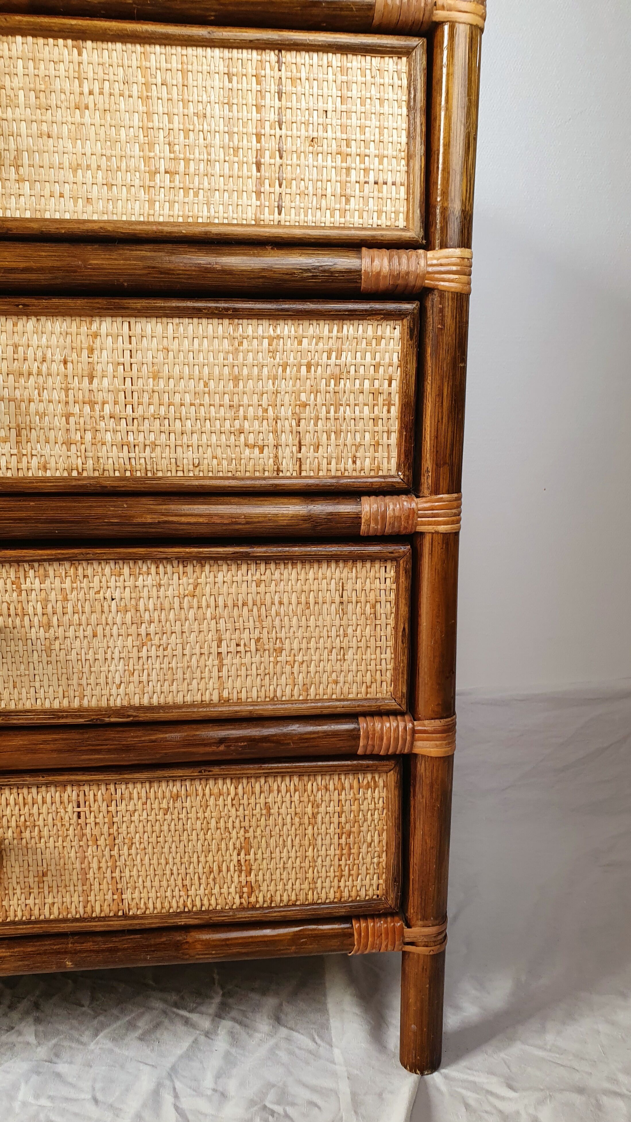 Rattan chest of drawers 4 drawers