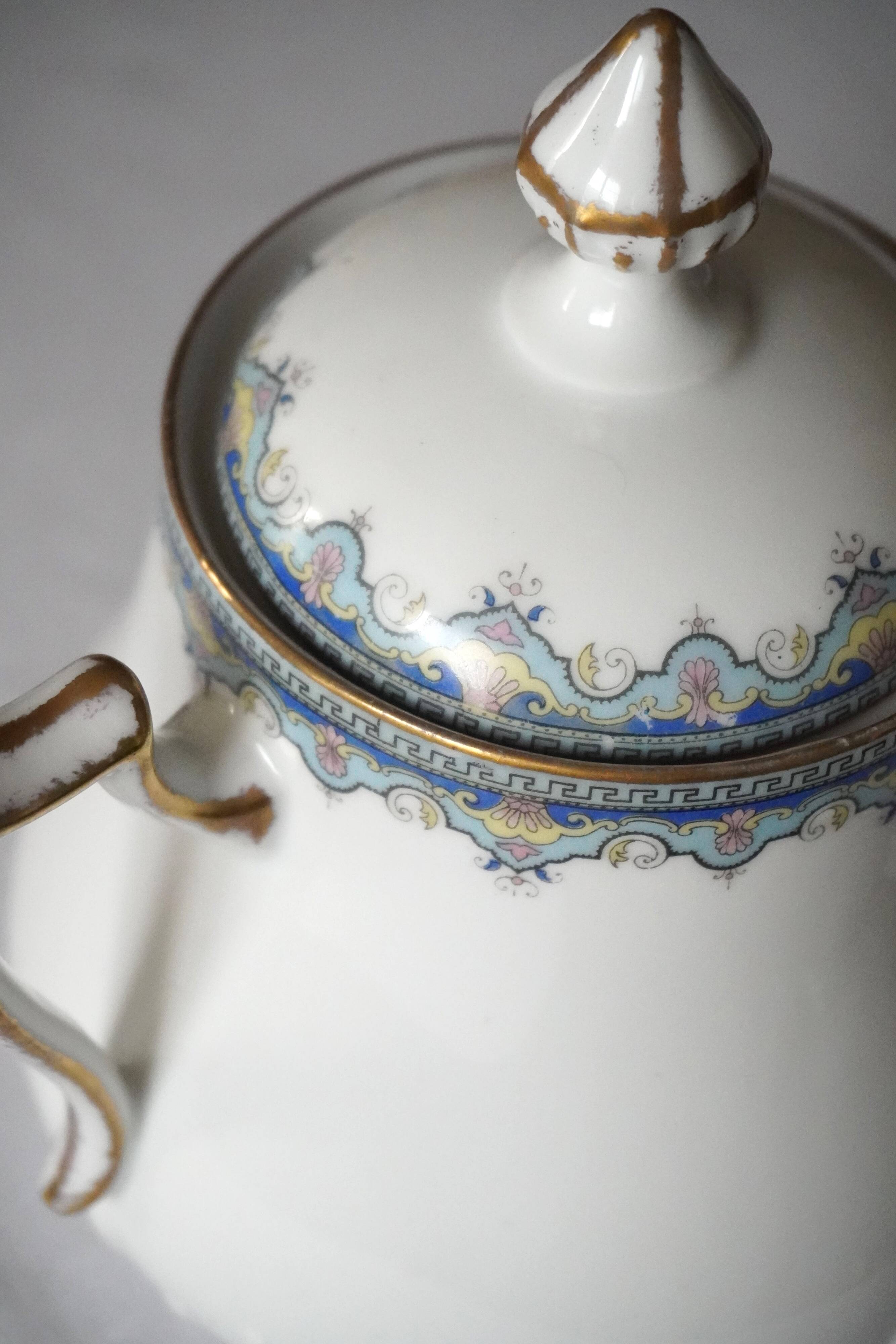 White Limoges porcelain sugar bowl/sugar pot