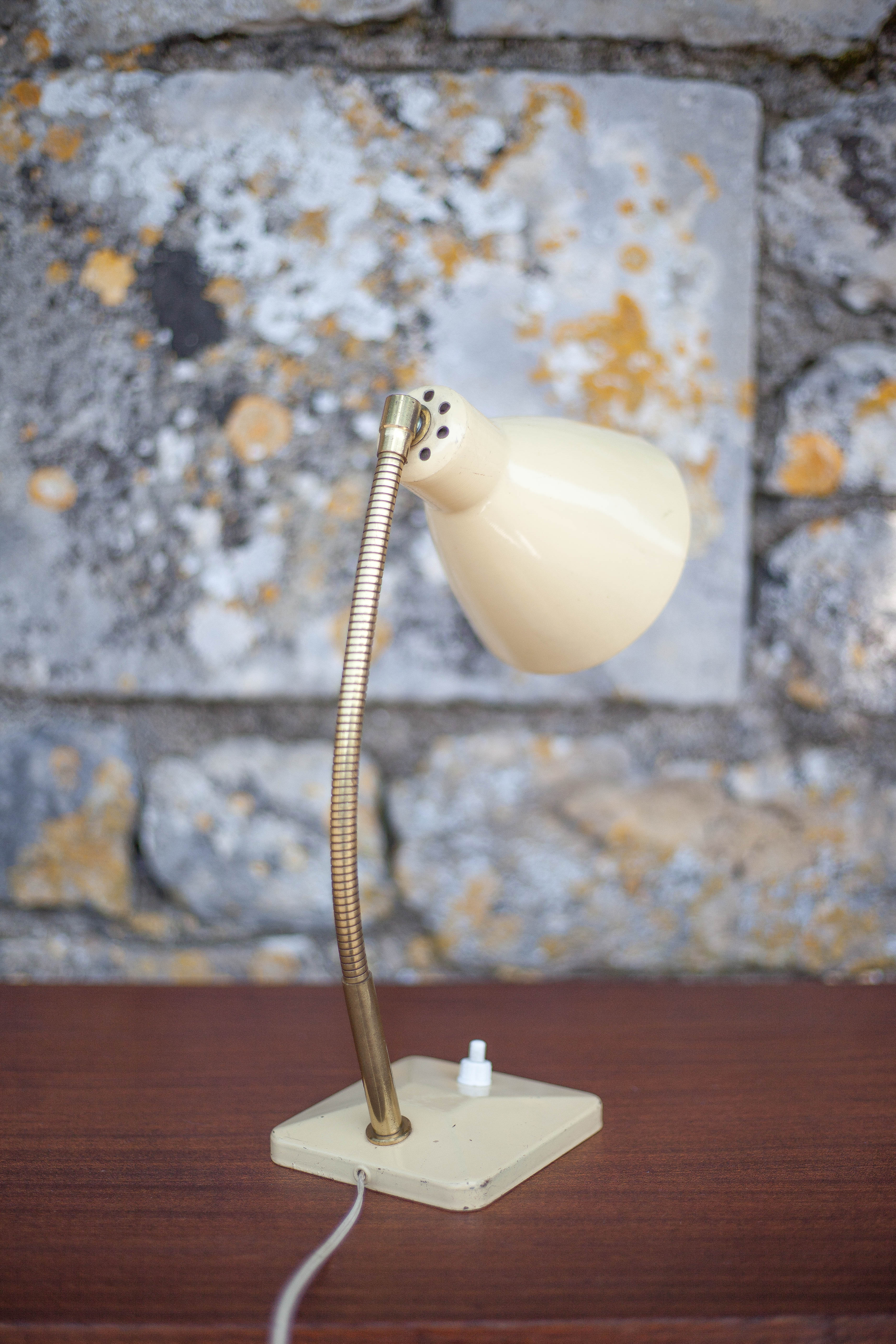Table lamp aluminor