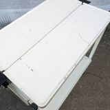 Folding rolling table, serving