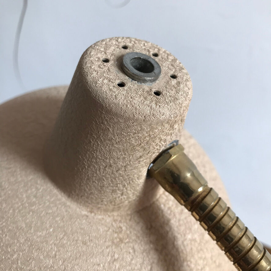 Vintage beige metal desk lamp