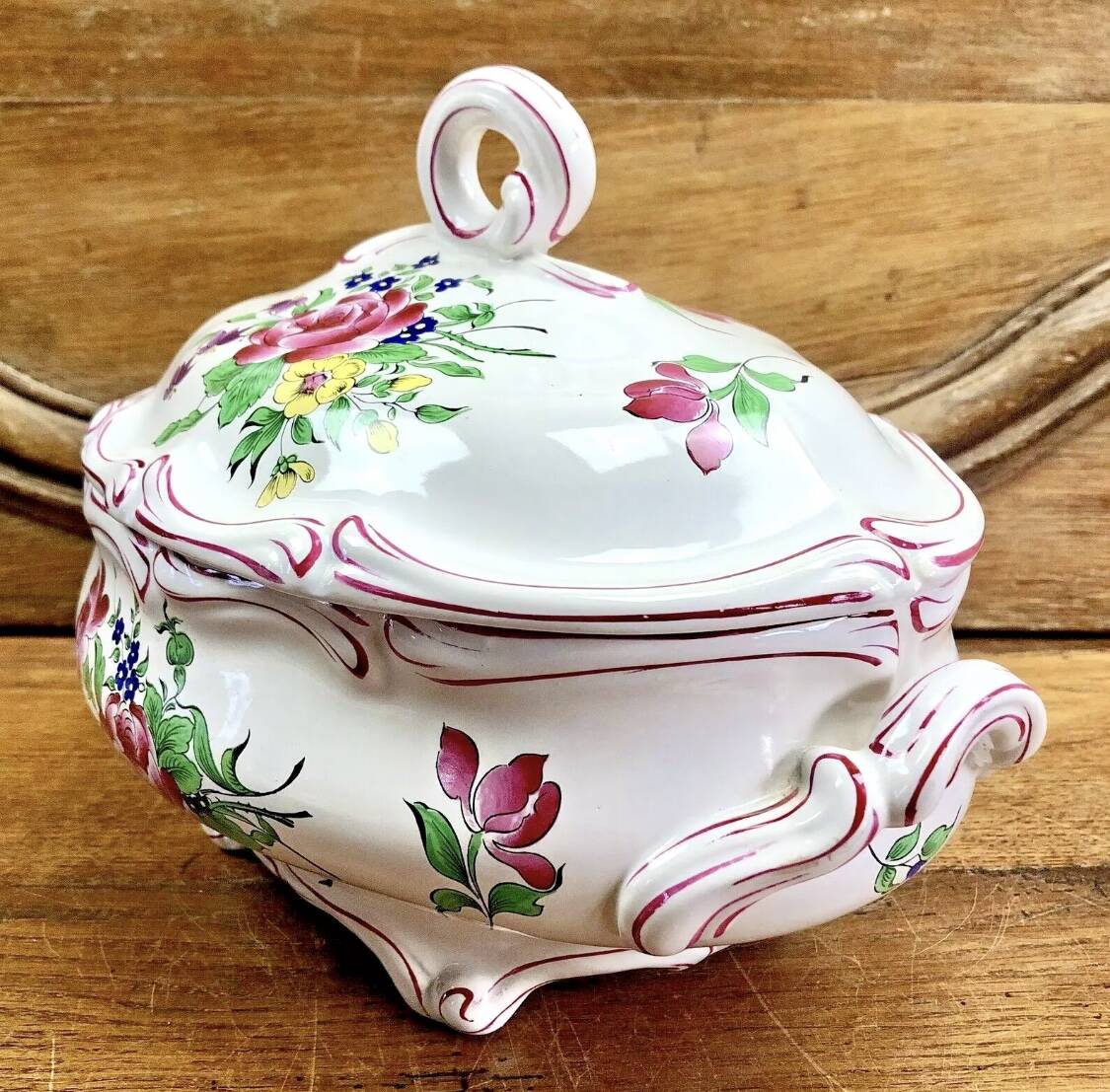 Luneville vegetable soup tureen, street lamp model