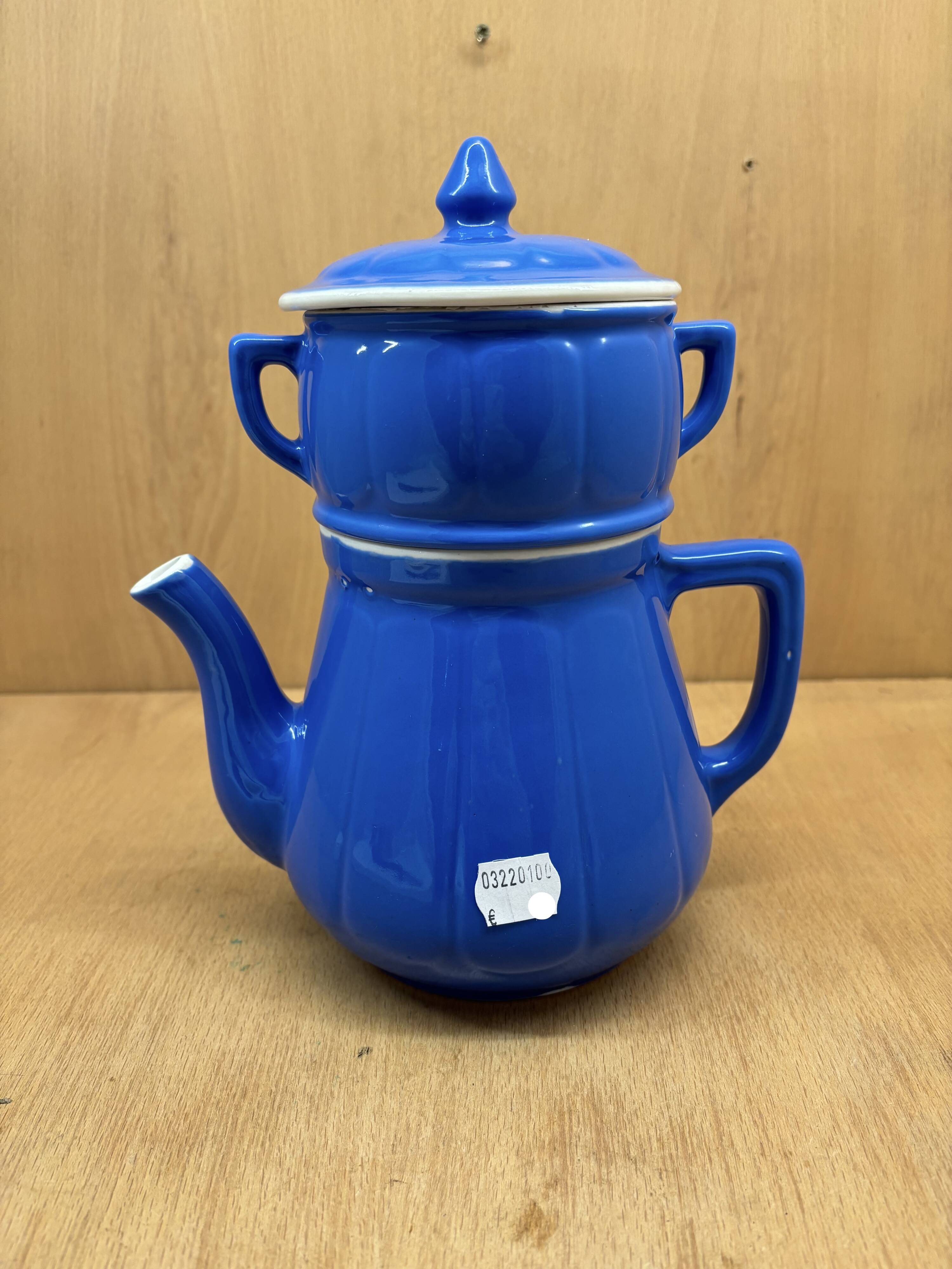 Teapot & cup set