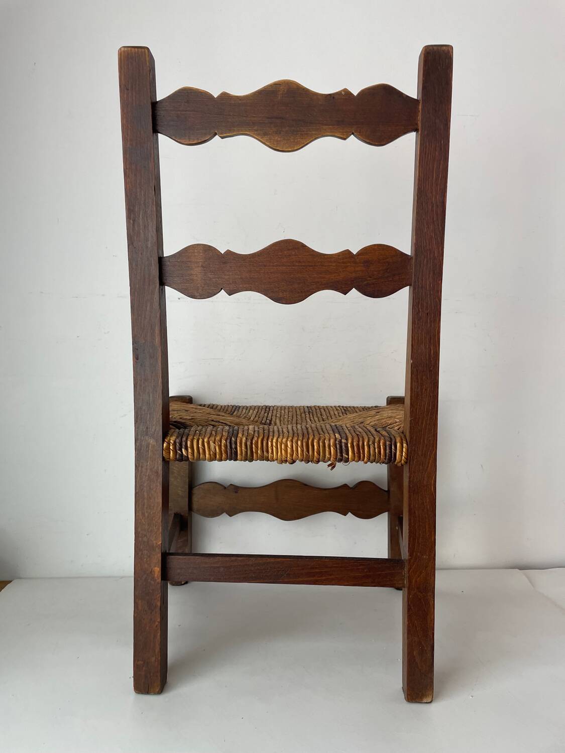 Wood and straw children's chair