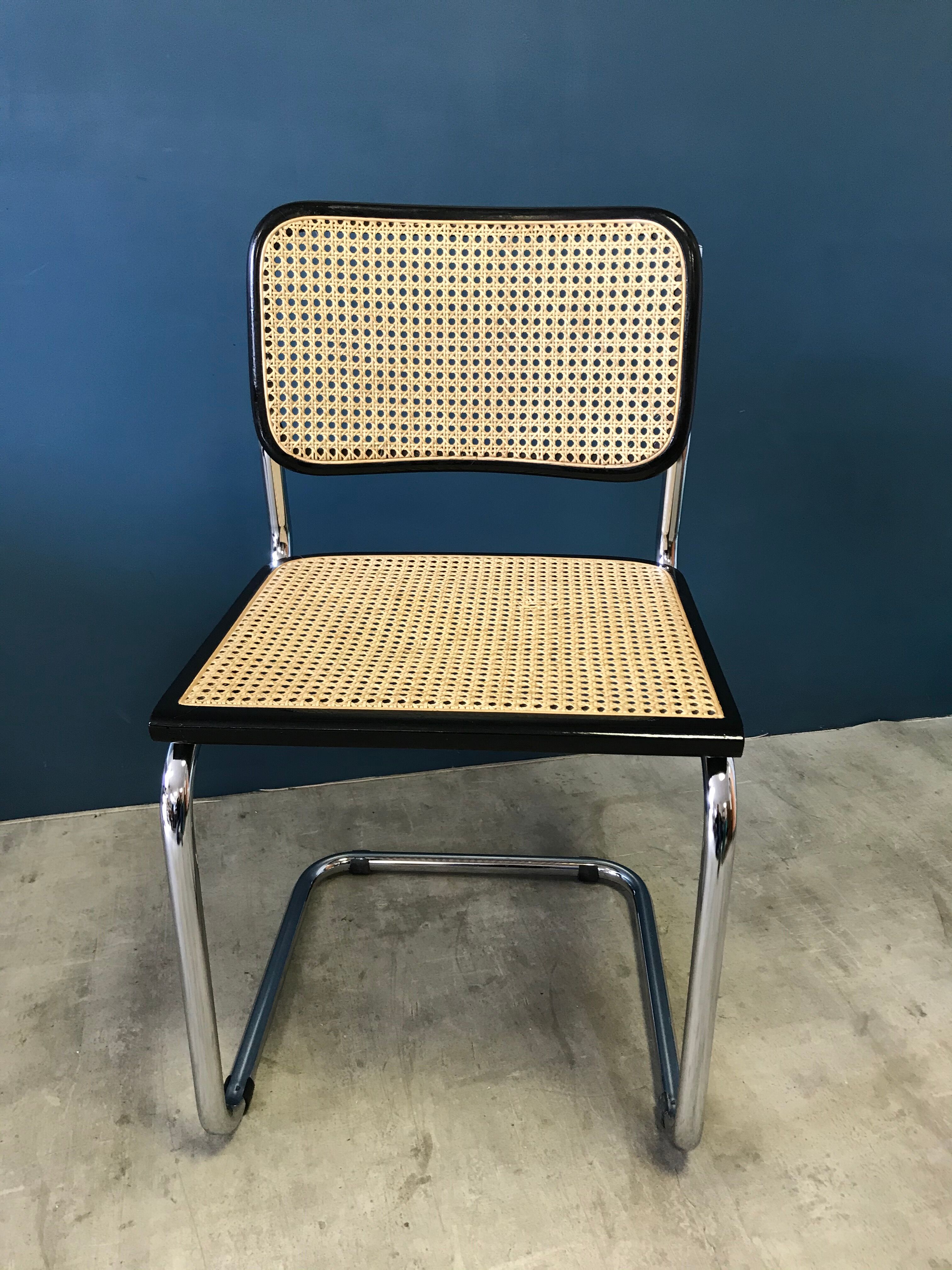 B32 Marcel Breuer black chair