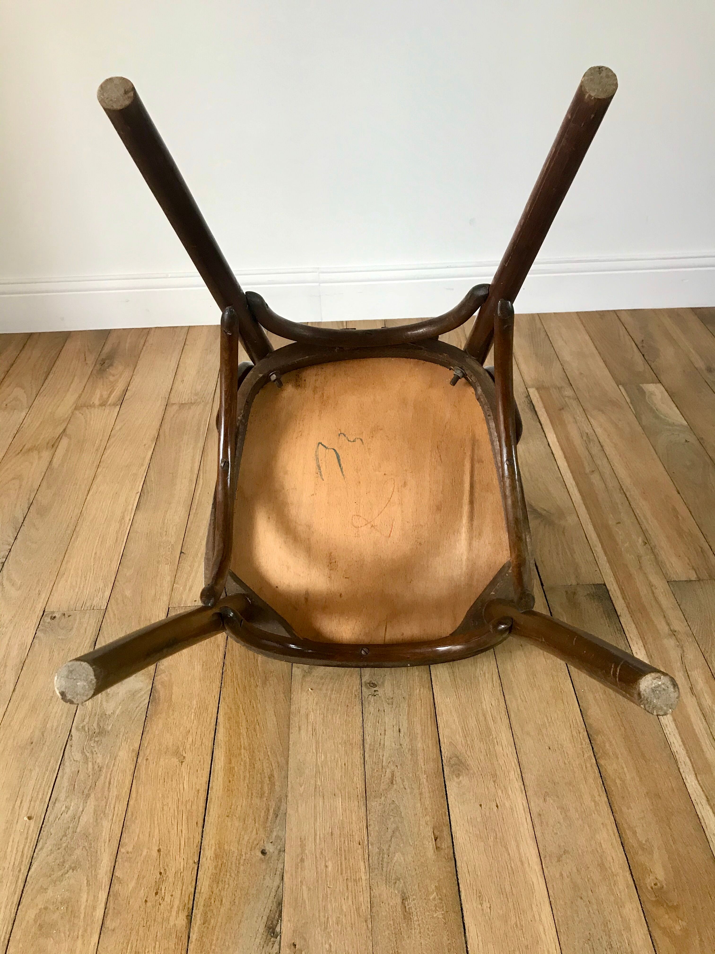 Curved wooden bistro chair 40s 50s