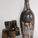 A bottle and six ceramic cups by Gérard Hofmann Vallauris 1950.