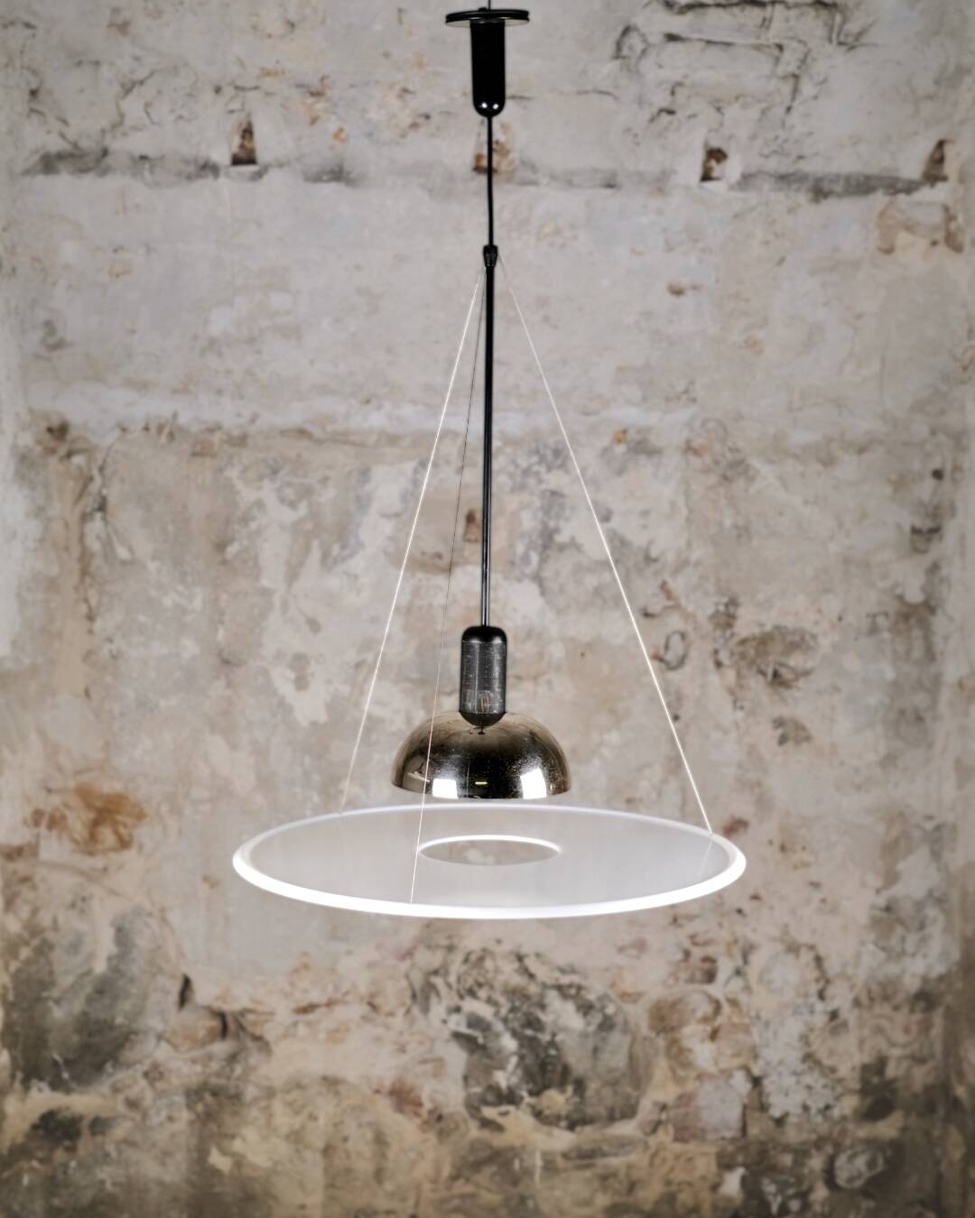 Pair of Frisbi 850 pendant lamps, Achille Castiglioni for Flos, 1970s