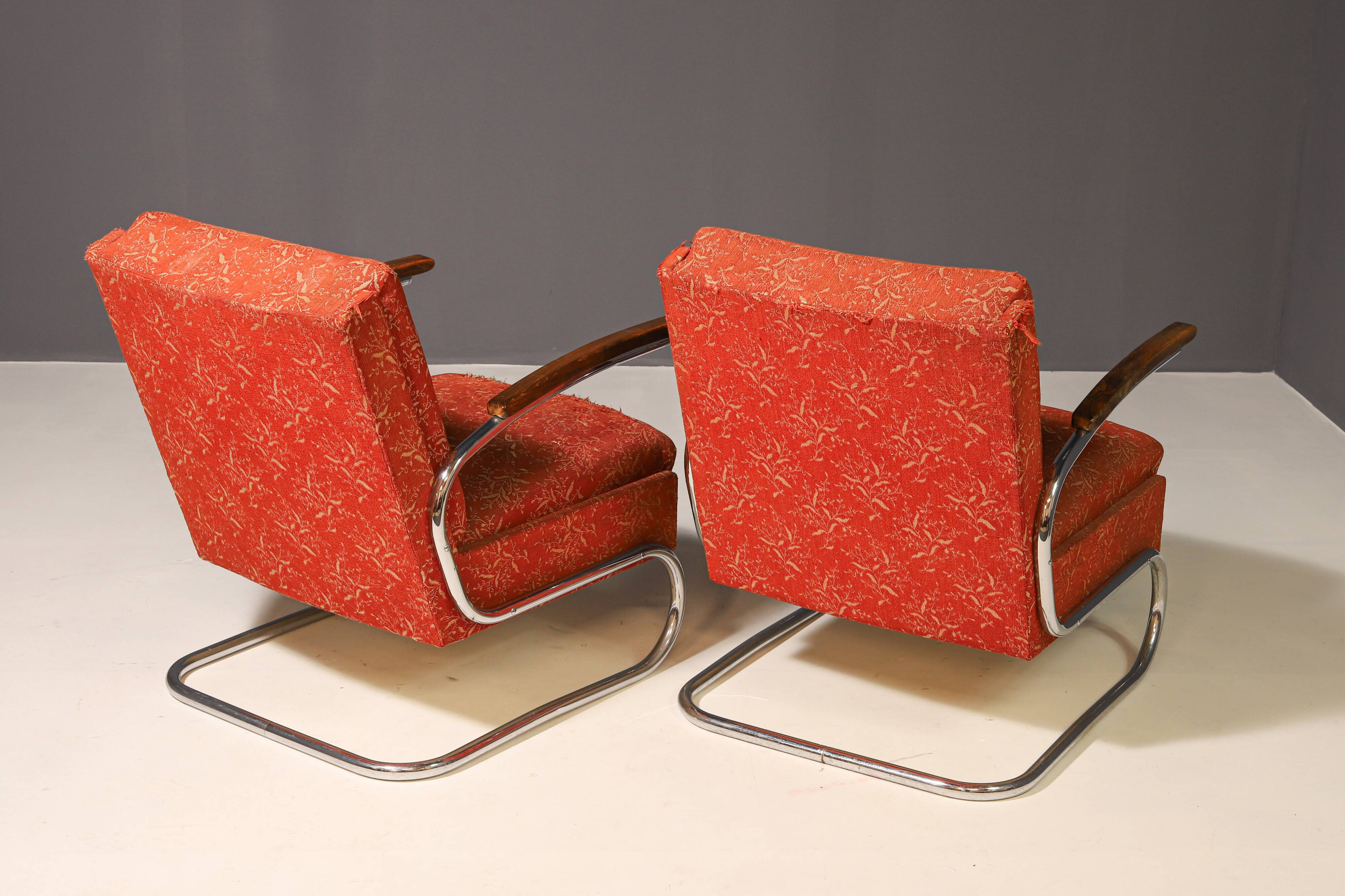 Functionalist Upholstered Armchair by Mücke-Melder | 1930s, Czechoslovakia