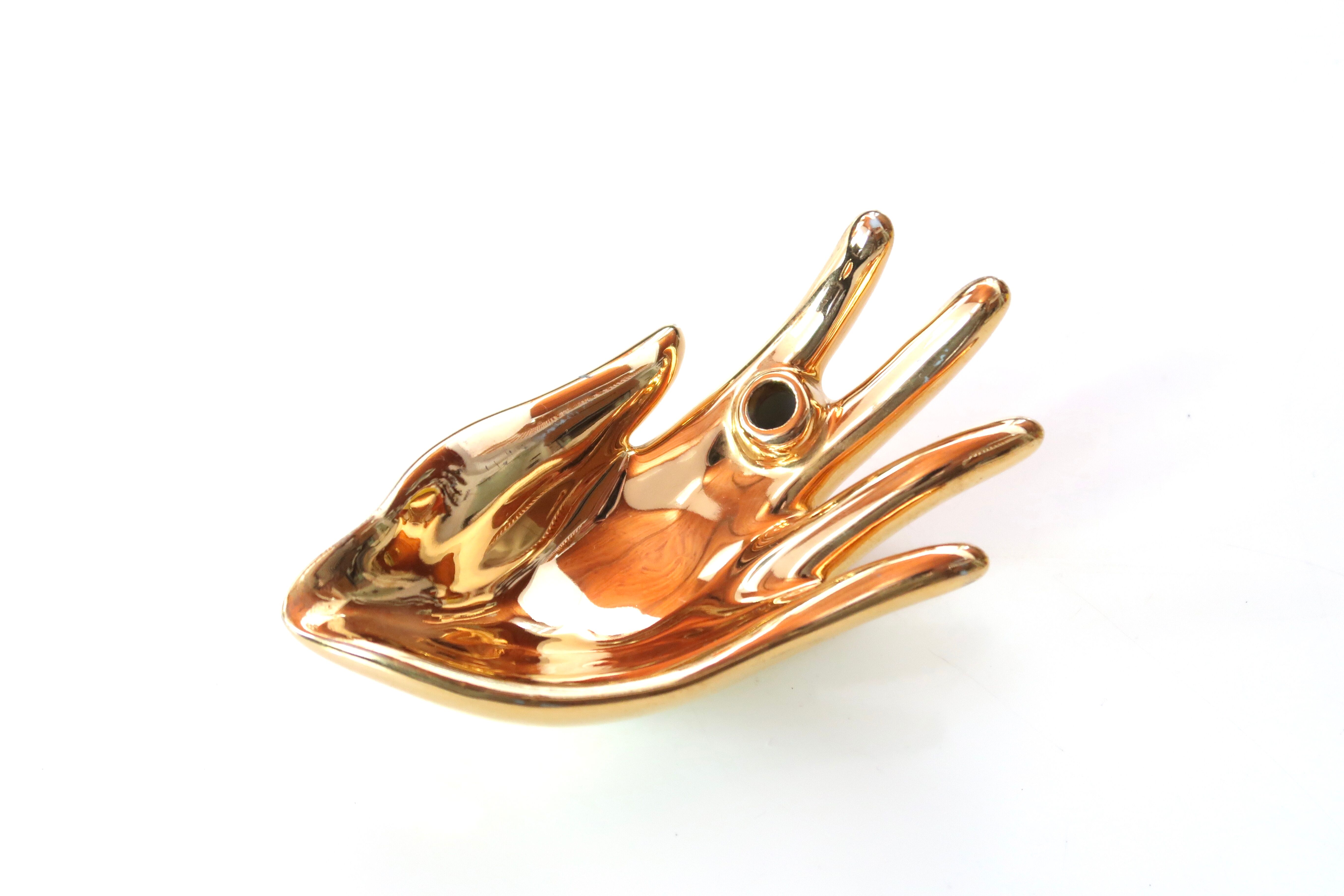 Empty golden pocket "hand" porcelain, 70s