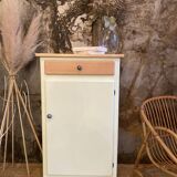 Buffet 50s raw wood and almond