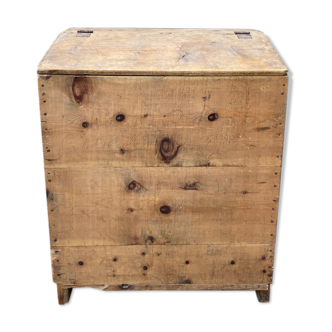 Wooden chest