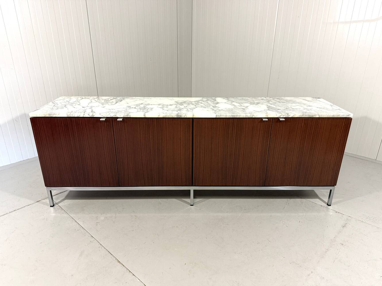 Florence Knoll palissander sideboard marble top 1960’s