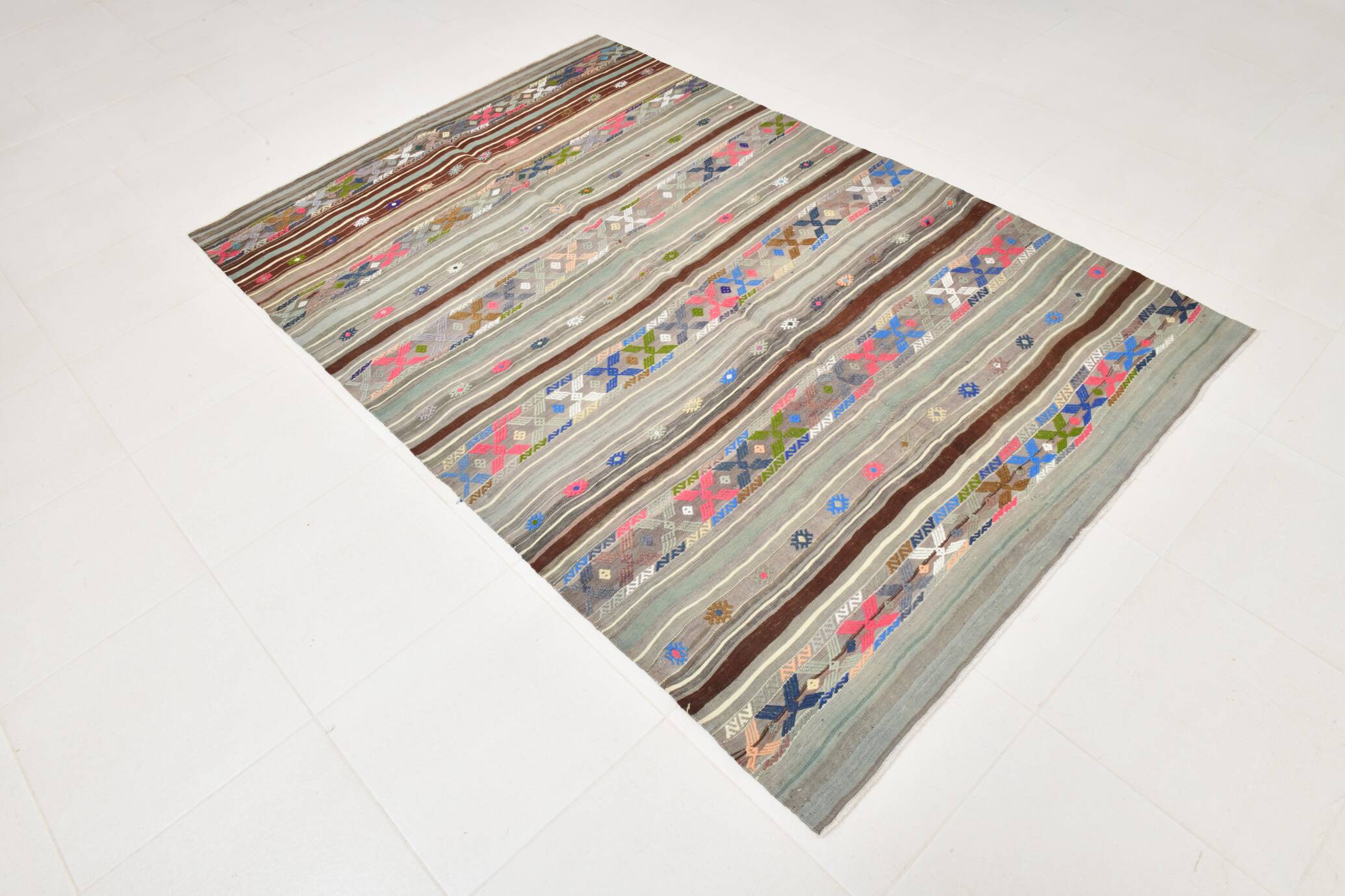 5x7 Gray & Green Pinstriped Turkish Kilim Rug, 147x218Cm