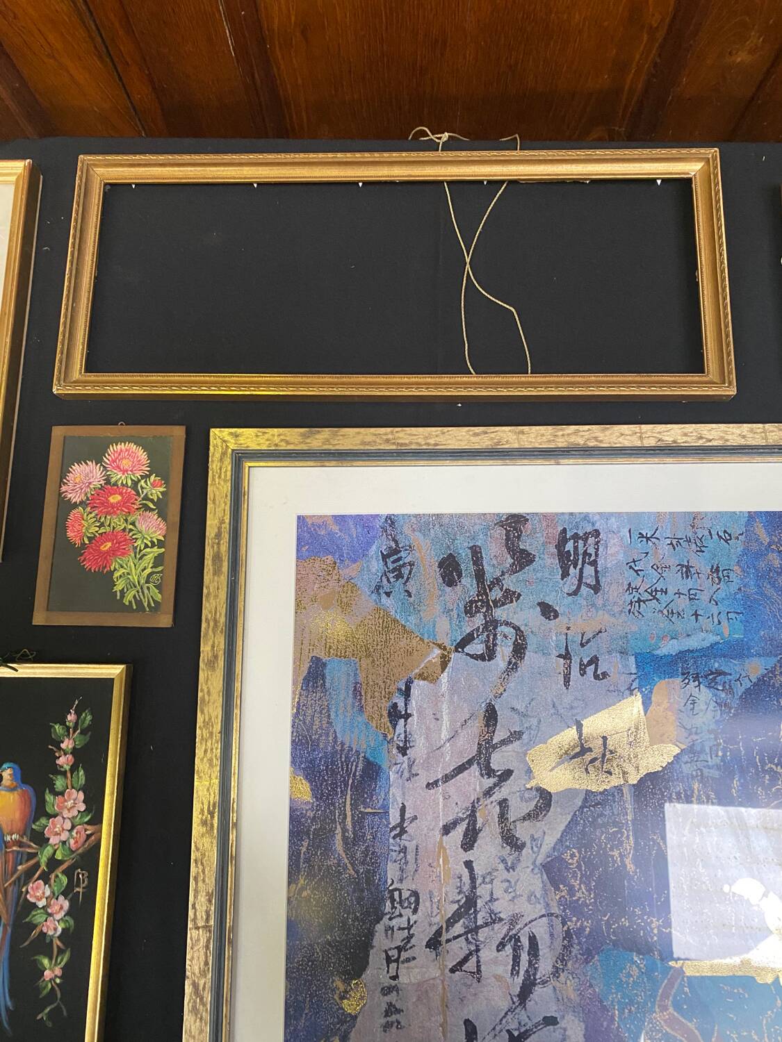 Set of 10 gilded wood or vintage resin frames