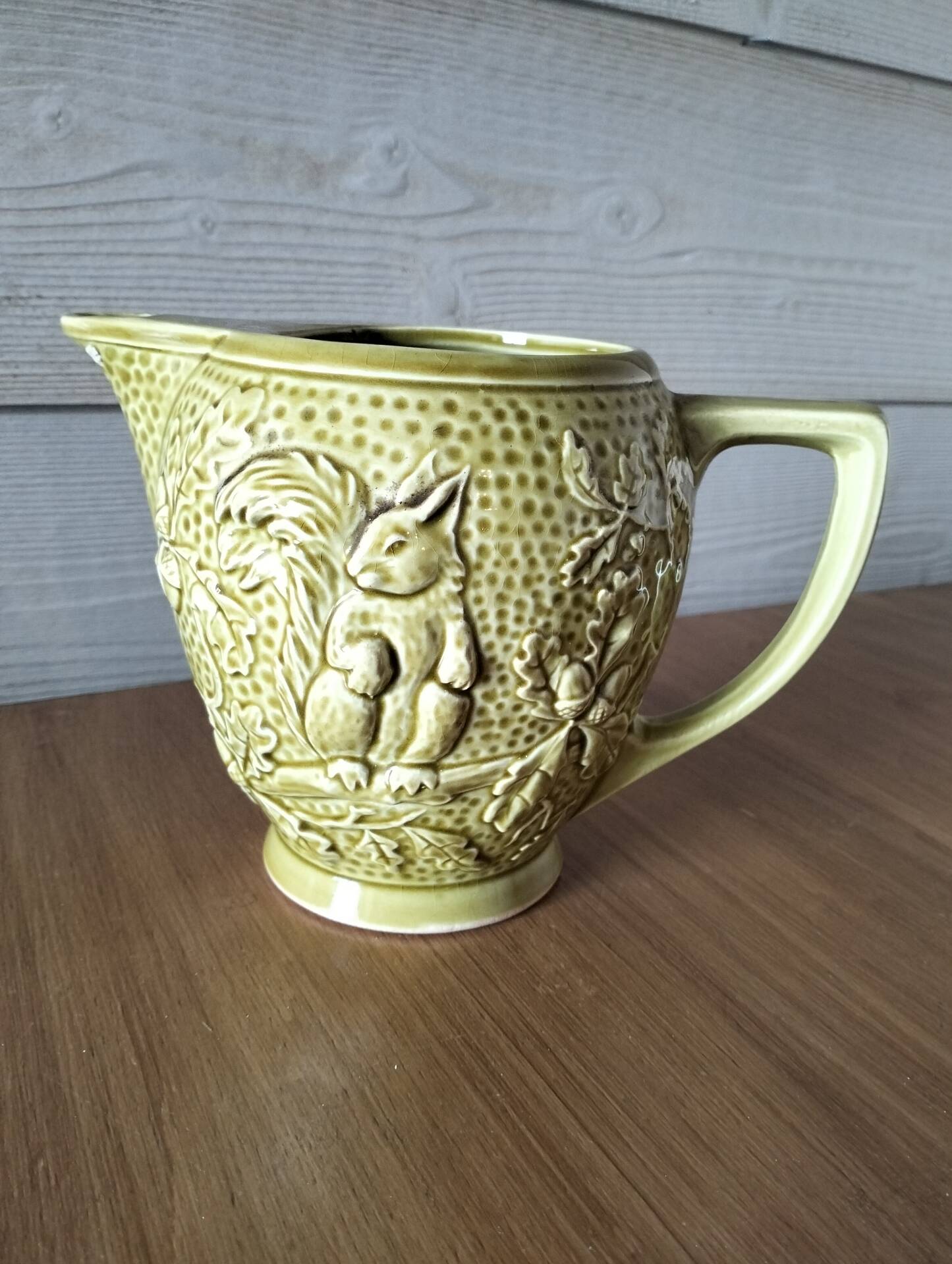 Squirrel jug